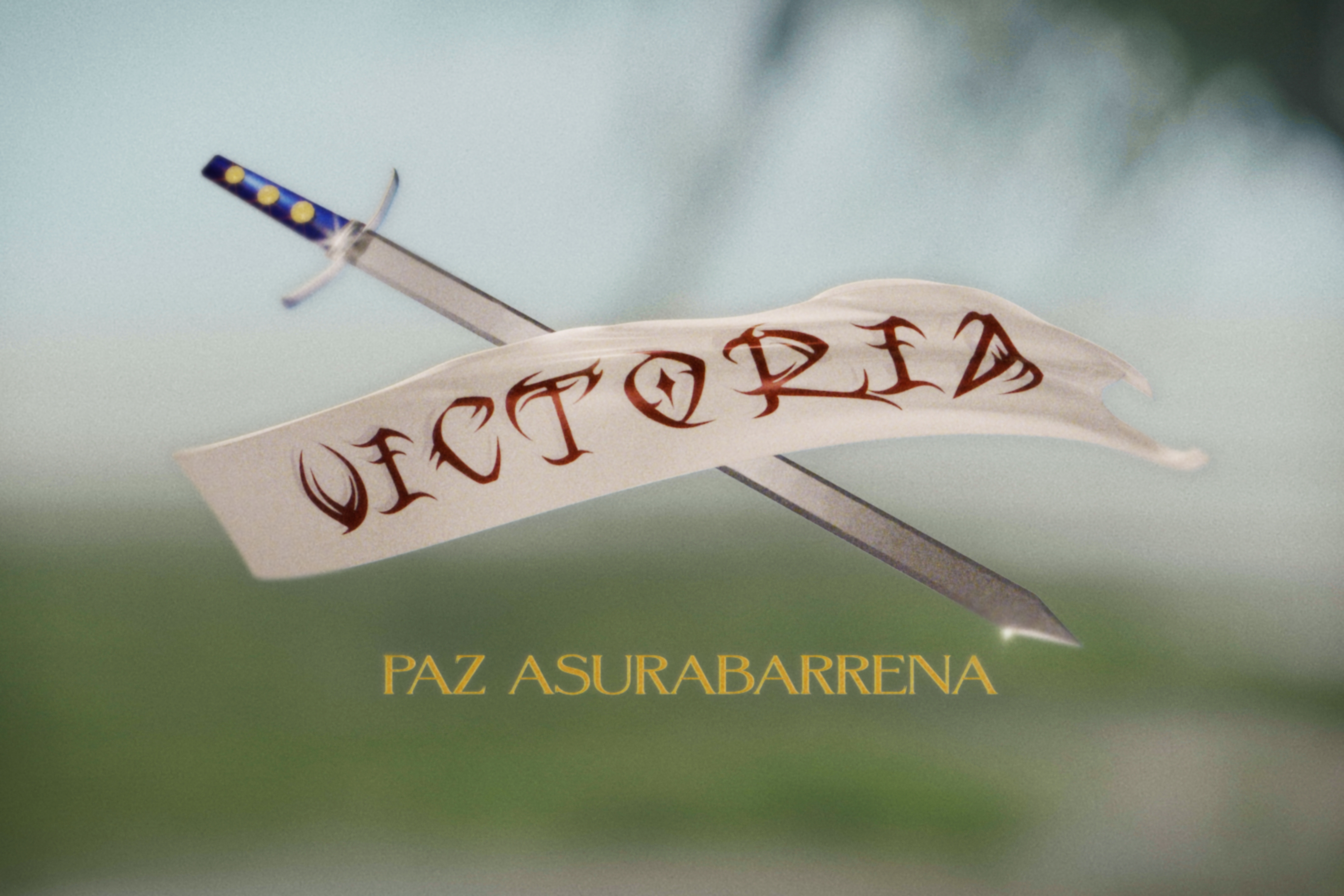 Paz Azurabarrena — Victoria